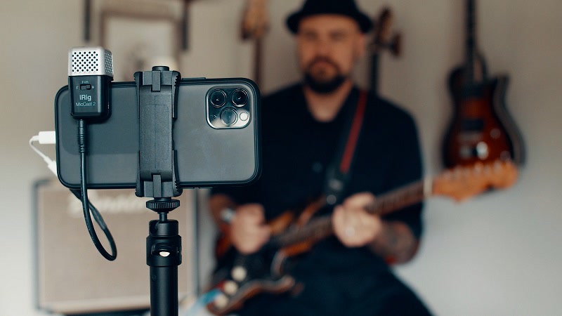 iRig Mic Cast 2