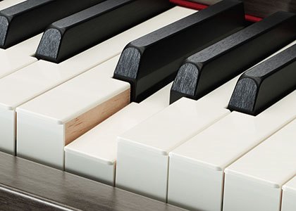 Yamaha Grand Touch клавіатура